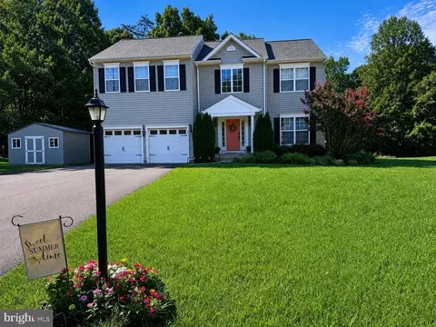 185 Fountain Ln, Saint Leonard, MD 20685