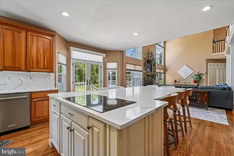 Kitchen - 3535 Loyola Ct, Dunkirk, MD 20754 photo 4 of 7