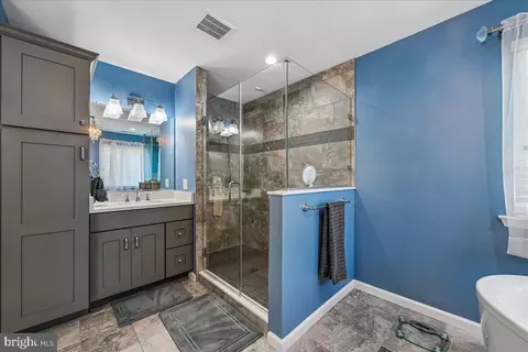 Bath - 3535 Loyola Ct, Dunkirk, MD 20754 photo 5 of 10