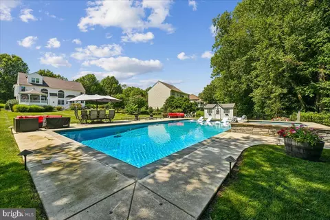 Exterior - 3535 Loyola Ct, Dunkirk, MD 20754 photo 2 of 22