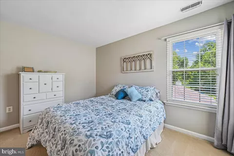 Bedroom - 3535 Loyola Ct, Dunkirk, MD 20754 photo 7 of 14