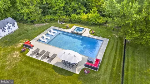Exterior - 3535 Loyola Ct, Dunkirk, MD 20754 photo 4 of 22