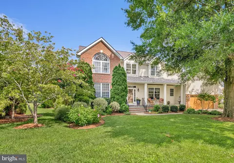 9390 River View Rd, Broomes Island, MD 20615