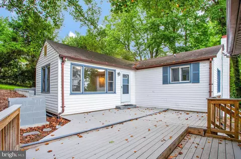 4215 Chesapeake Ave, Chesapeake Beach, MD 20732