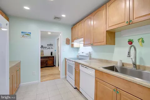 Kitchen - 4036 9th St, North Beach, MD 20714 photo 3 of 3