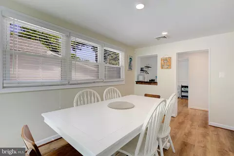 Dining - 4036 9th St, North Beach, MD 20714 photo 1 of 3