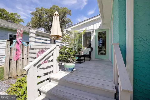 Exterior - 4036 9th St, North Beach, MD 20714 photo 2 of 8