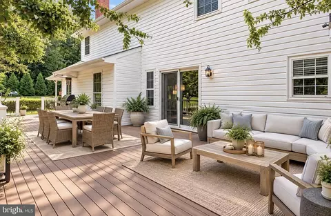 Exterior - 3025 Hickory Ridge Rd, Dunkirk, MD 20754 photo 6 of 11
