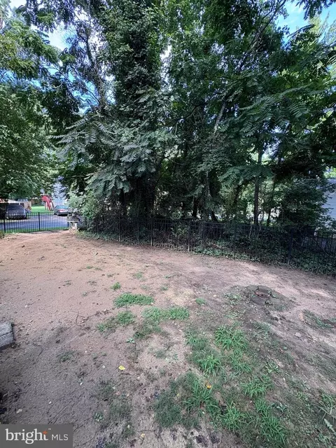 Exterior - 11570 Bootstrap Ct, Lusby, MD 20657 photo 4 of 6