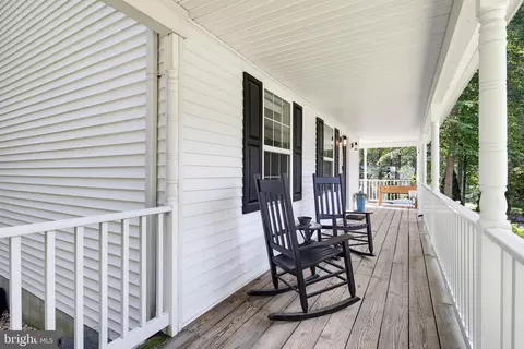 Exterior - 2501 York Ct, Dunkirk, MD 20754 photo 7 of 14