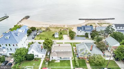 2909 Bay Blvd, Huntingtown, MD 20639