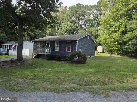 301 Cayuse Cir, Lusby, MD 20657 photo 2
