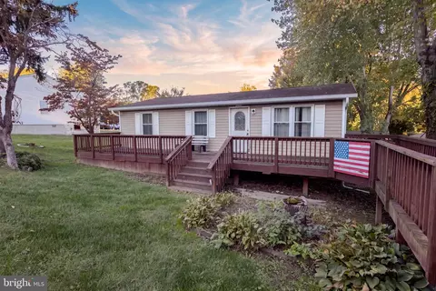 7609 Bayside Rd, Chesapeake Beach, MD 20732