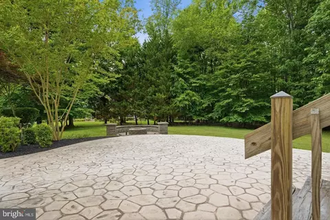 Exterior - 3820 Leafcrest Ct, Dunkirk, MD 20754 photo 4 of 16