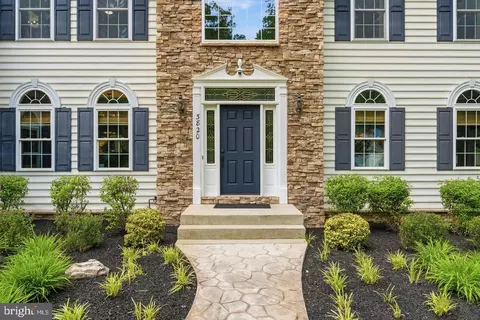 Exterior - 3820 Leafcrest Ct, Dunkirk, MD 20754 photo 3 of 16