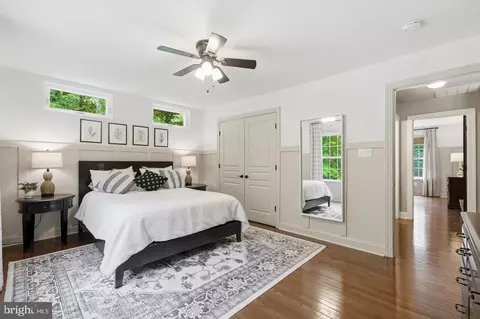 Bedroom - 3820 Leafcrest Ct, Dunkirk, MD 20754 photo 5 of 10