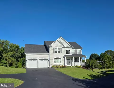 1015 Ray Trott Ln, Huntingtown, MD 20639