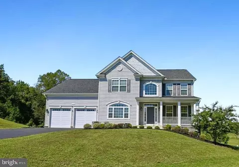 1015 Ray Trott Ln, Huntingtown, MD 20639