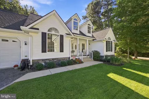 Exterior - 13553 Osprey Ln, Solomons, MD 20688 photo 3 of 15