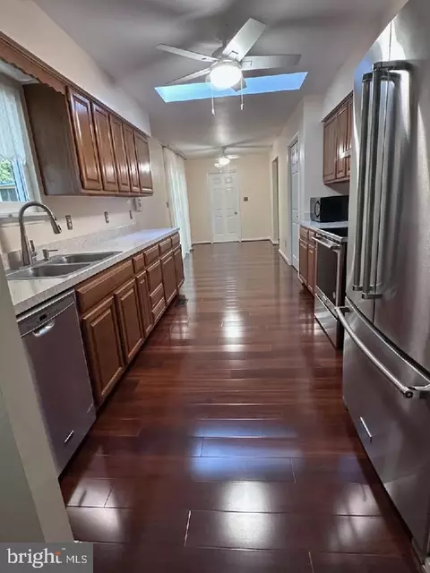 12362 Algonquin Trl Trl, Lusby, MD 20657