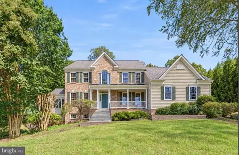 5620 Calvin Ct, Saint Leonard, MD 20685