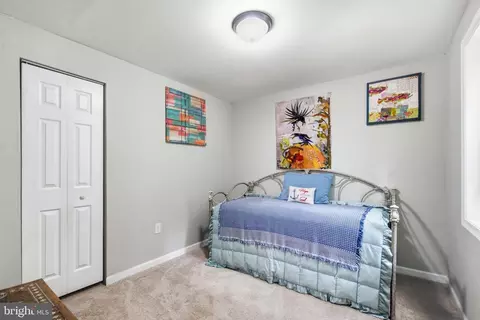 Bedroom - 729 Spruce Dr, Lusby, MD 20657 photo 2 of 3