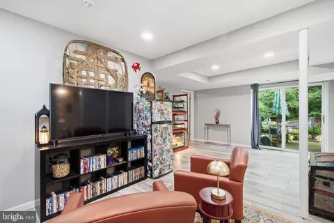 Other - 729 Spruce Dr, Lusby, MD 20657 photo 6 of 21