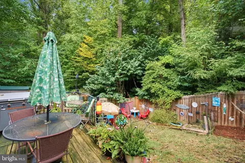 Exterior - 729 Spruce Dr, Lusby, MD 20657 photo 4 of 5