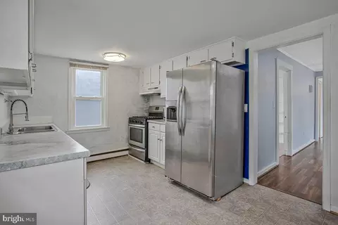Entry Way - 3911 7th St, North Beach, MD 20714 photo 1 of 1