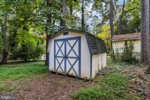 Exterior - 12962 Mohawk Dr, Lusby, MD 20657 photo 4 of 4