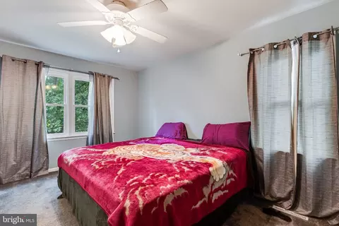 Bedroom - 12962 Mohawk Dr, Lusby, MD 20657 photo 5 of 6