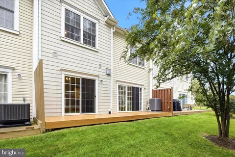 Exterior - 534 Summerset Ct #37, Solomons, MD 20688 photo 3 of 5