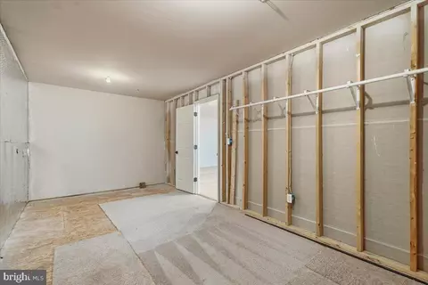 Entry Way - 534 Summerset Ct #37, Solomons, MD 20688 photo 13 of 13