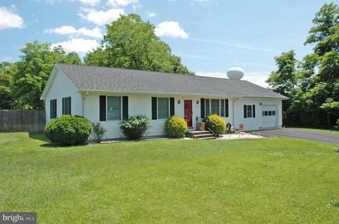 130 Rickards St, Cecilton, MD 21913 photo 2