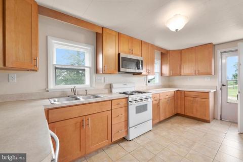 155 Old Crystal Beach Rd, Earleville, MD 21919 photo 9
