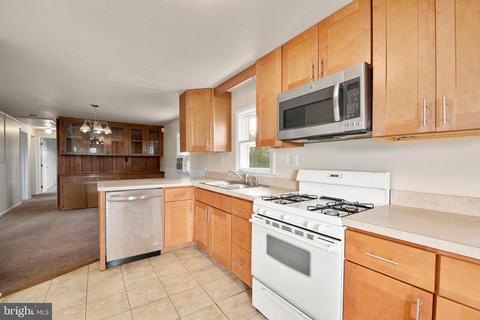 155 Old Crystal Beach Rd, Earleville, MD 21919 photo 8