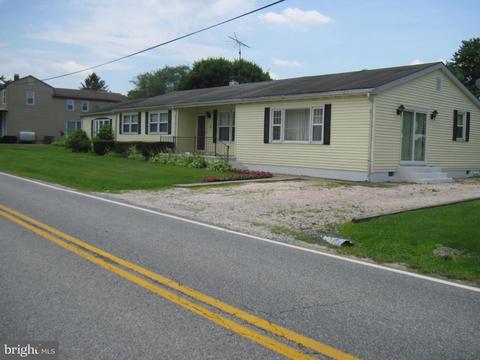 95 Water St, Warwick, MD 21912 photo 2