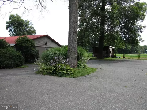 895 Warburton Rd, Elkton, MD 21921 photo 13