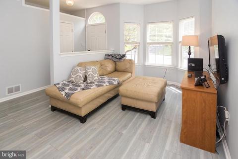 136 Cherry Tree Ln, Elkton, MD 21921 photo 5