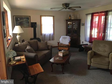125 Ohio Ave, Earleville, MD 21919 photo 4