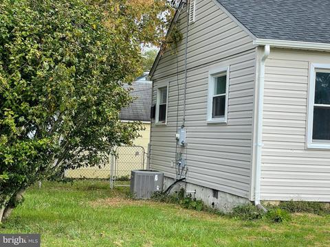100 Douglas St, Elkton, MD 21921 photo 5