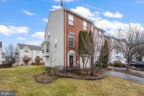 74 Buttonbush Ct, Elkton, MD 21921 photo 2