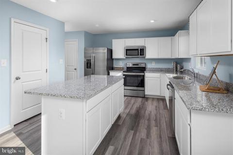 5 Sequoia Pl, Elkton, MD 21921 photo 2
