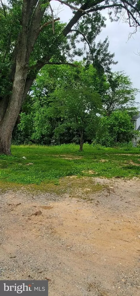 42 Taylor Rd, Rising Sun, MD 21911