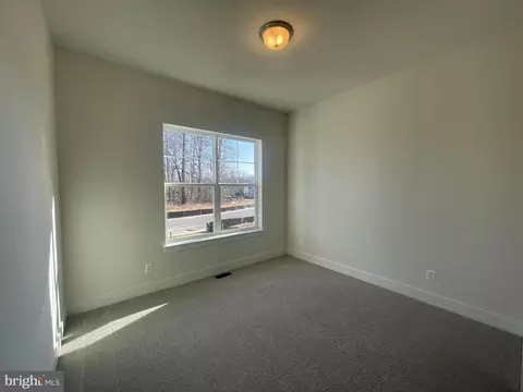 23 Red Cloud Loop, Elkton, MD 21921 photo 16