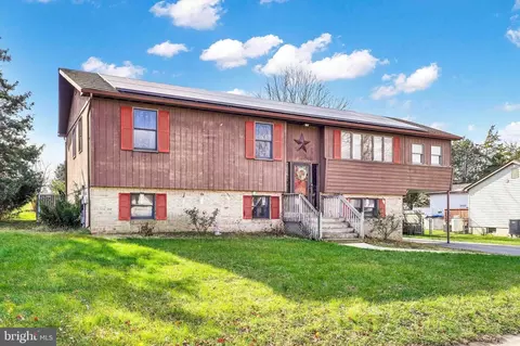 107 Hearth Stone Dr, Elkton, MD 21921