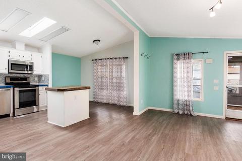 5 Roberts St, Earleville, MD 21919 photo 8