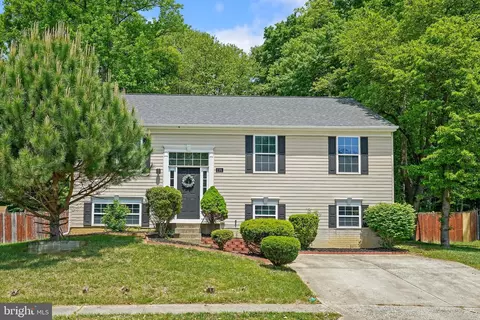 139 Continental Dr, Elkton, MD 21921