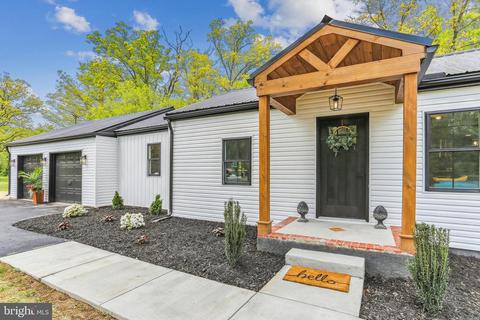 2418 Blue Ball Rd, Elkton, MD 21921