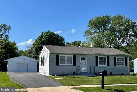 115 Park Towne Dr, Elkton, MD 21921